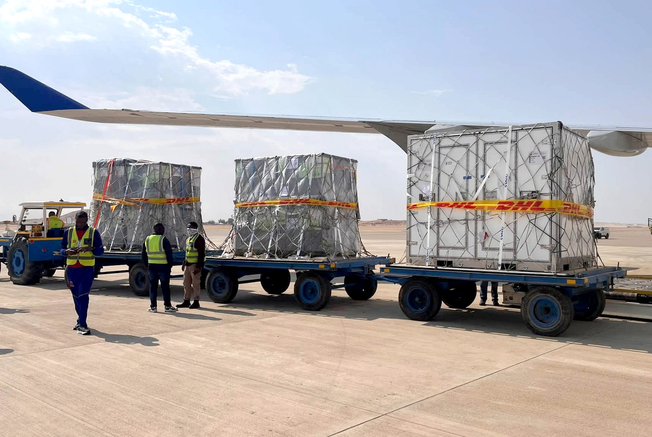 Boeing_747_freighter_operation-20260928
